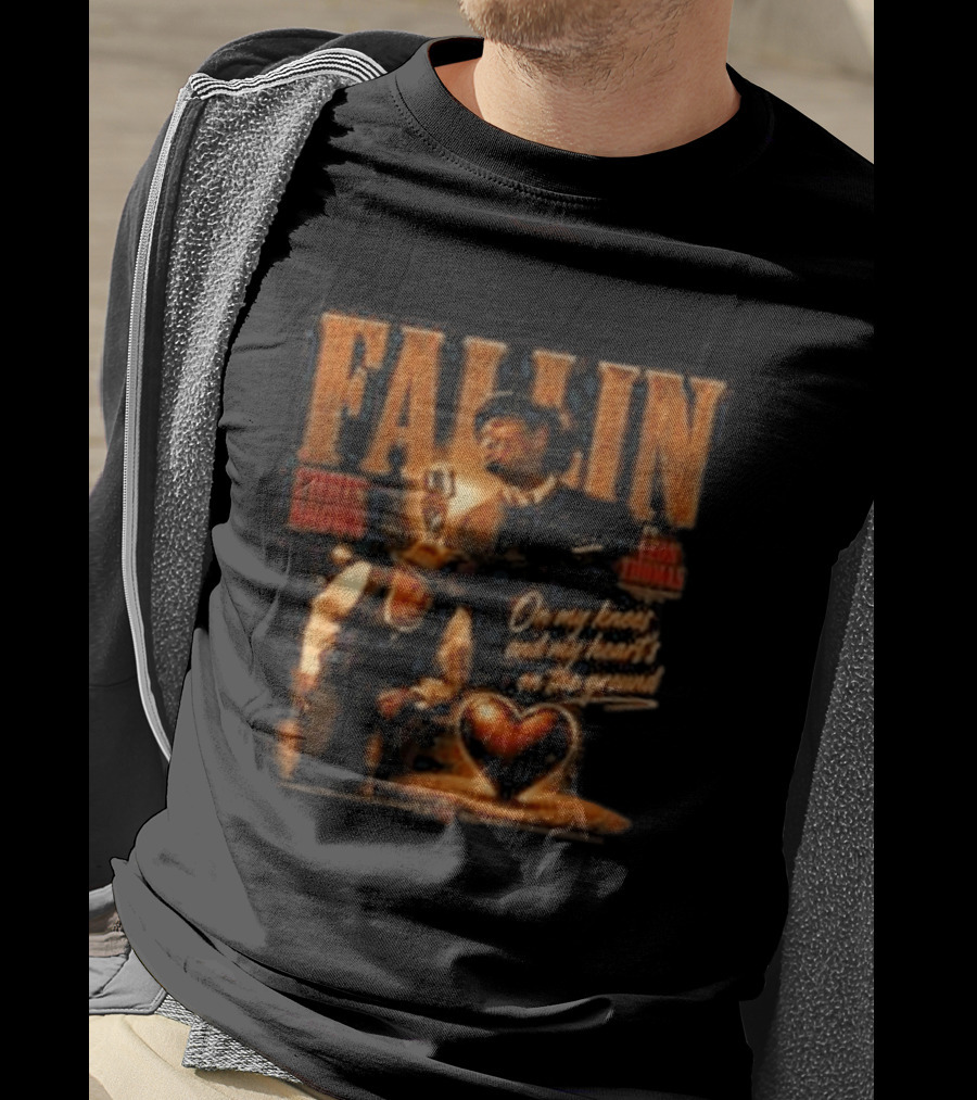 Chris Brown Fallin On My Knees Heart's On The Ground T-Shirt