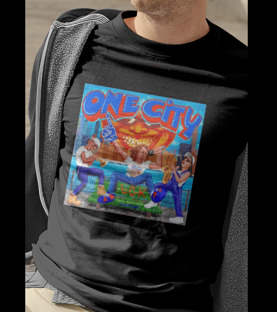 ONE CITY NYC DugLust Jazz Trio Band Performing In New York City With Skyscrapers And Music Players T-Shirt