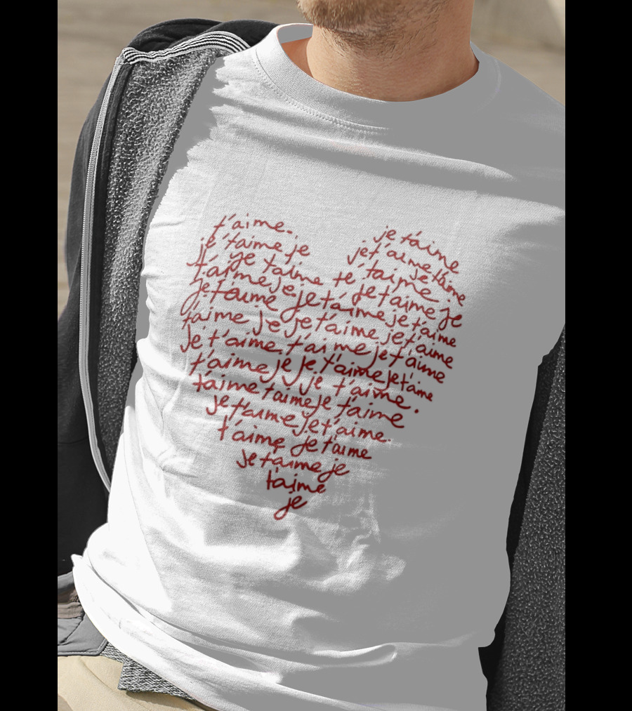 Je T'Aime Repeated Red Heart Shape T-Shirt