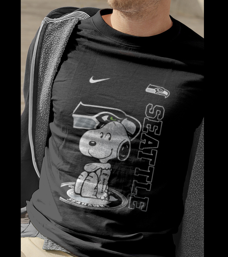 Nike Seattle Seahawks Snoopy Thank You For The Memories T-Shirt
