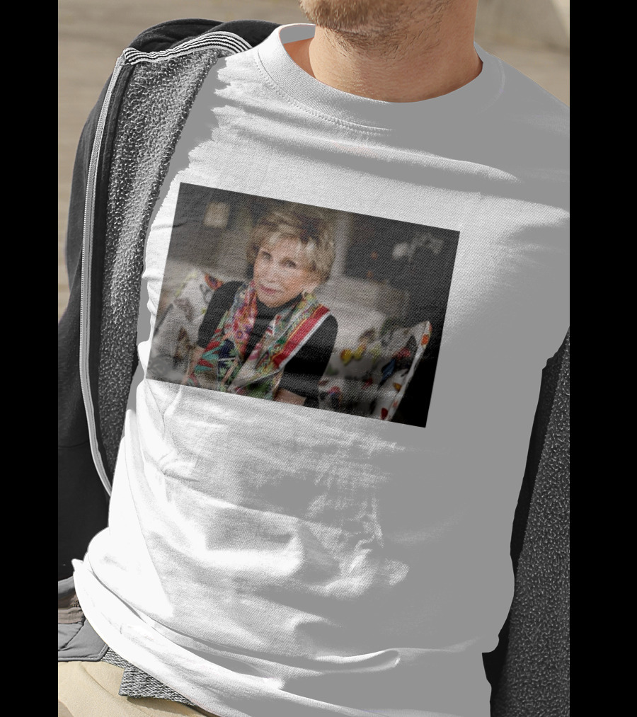 Edith Eva Eger Psychologist And Auschwitz Survivor Dies At 98 T-Shirt