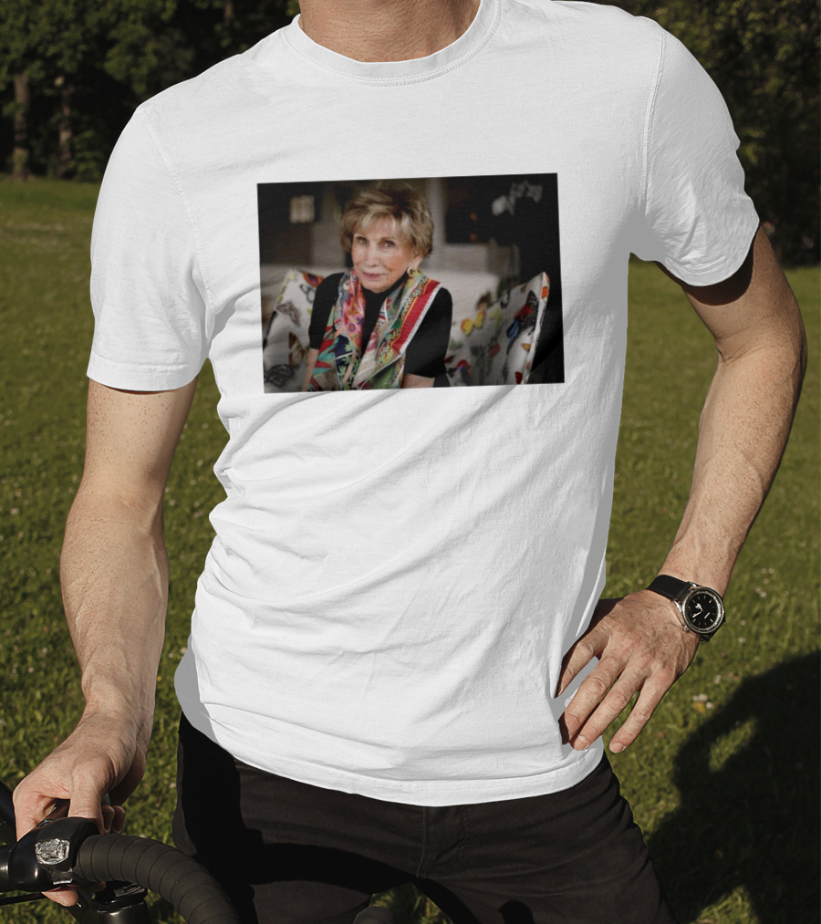 Edith Eva Eger Psychologist And Auschwitz Survivor Dies At 98 T-Shirt