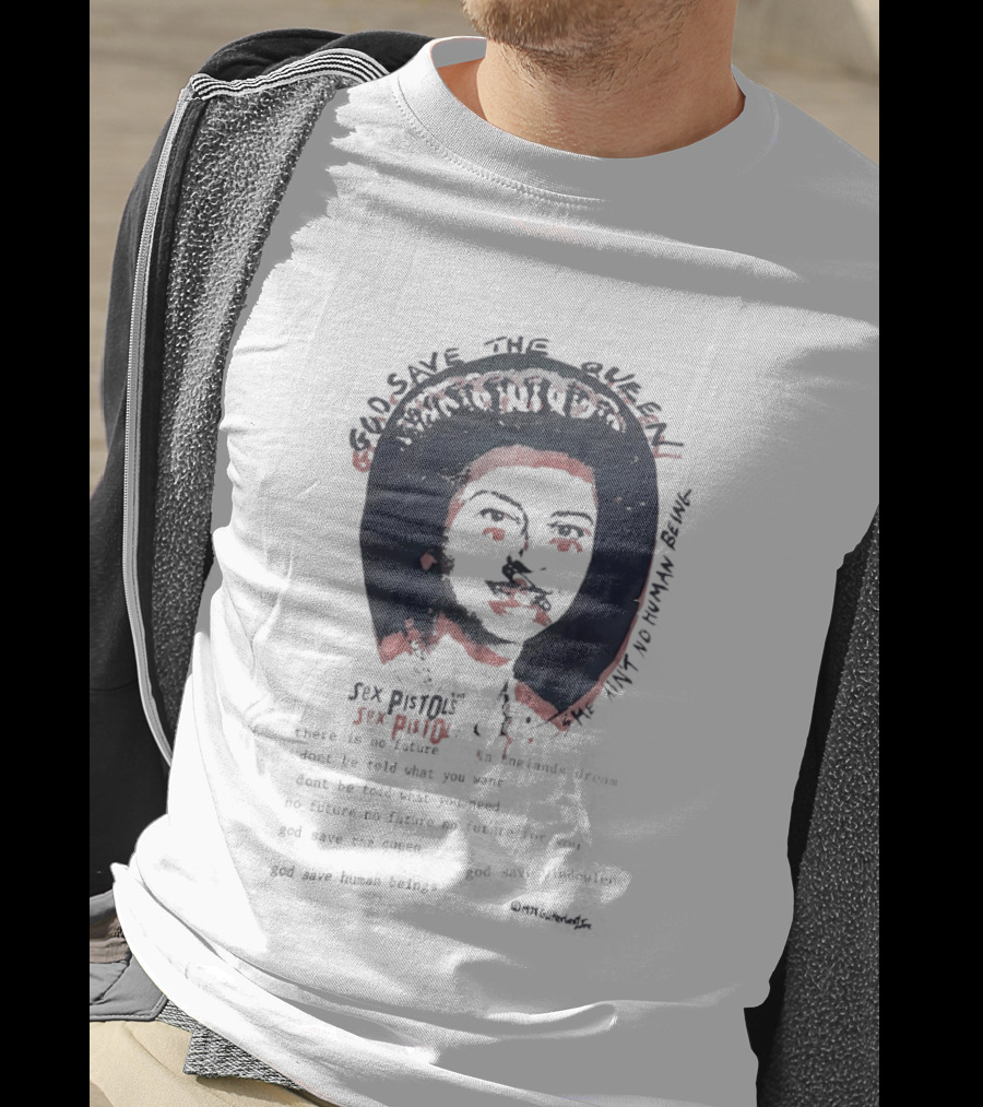 Sex Pistols God Save The Queen She Ain't No Human Being Union Jack Collar T-Shirt