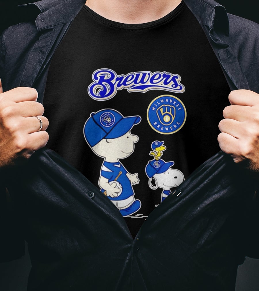 Brewers Charlie Brown Snoopy Woodstock Milwaukee Brewers T-Shirt