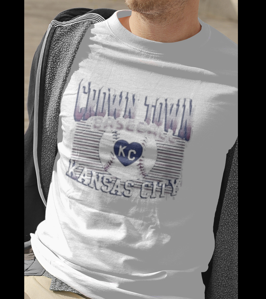 Crown Town Baseball Kansas City Gradient KC Heart And Bats T-Shirt