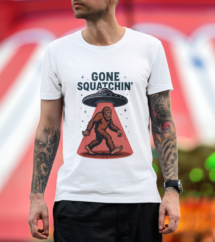 Gone Squatchin' Bigfoot Sasquatch UFO Abduction Beam T-Shirt