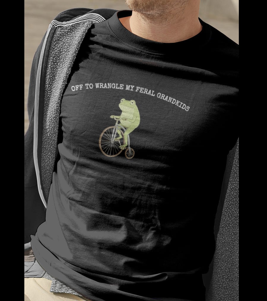 Frog Riding Bicycle Off To Wrangle My Feral Grandkids T-Shirt