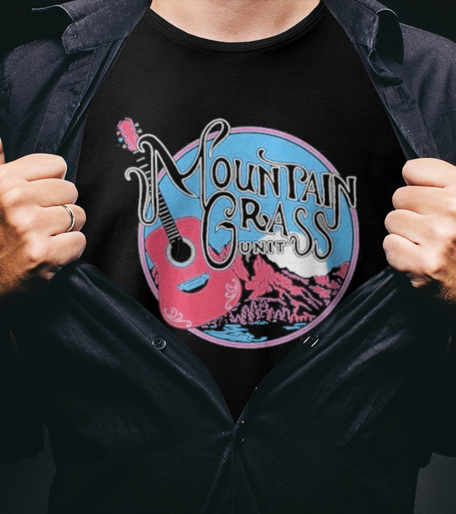 Mountain Grass Guitar Circle T-Shirt