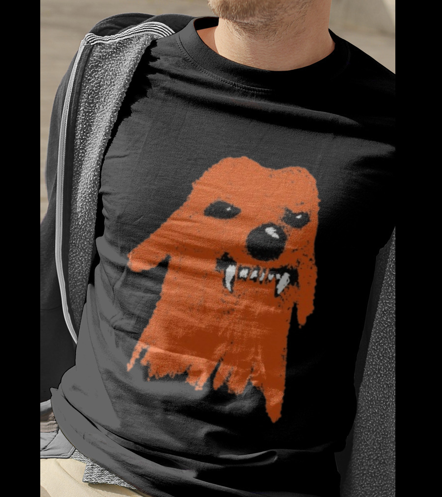 Small Grumpy Orange Dog With Fangs T-Shirt