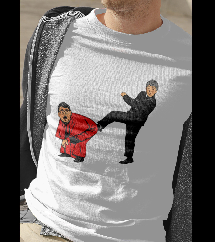 Kicking Random Man Up The Arse Funny Comic Scene T-Shirt