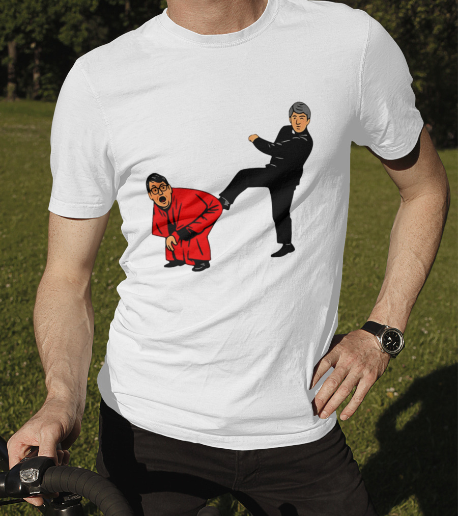 Kicking Random Man Up The Arse Funny Comic Scene T-Shirt