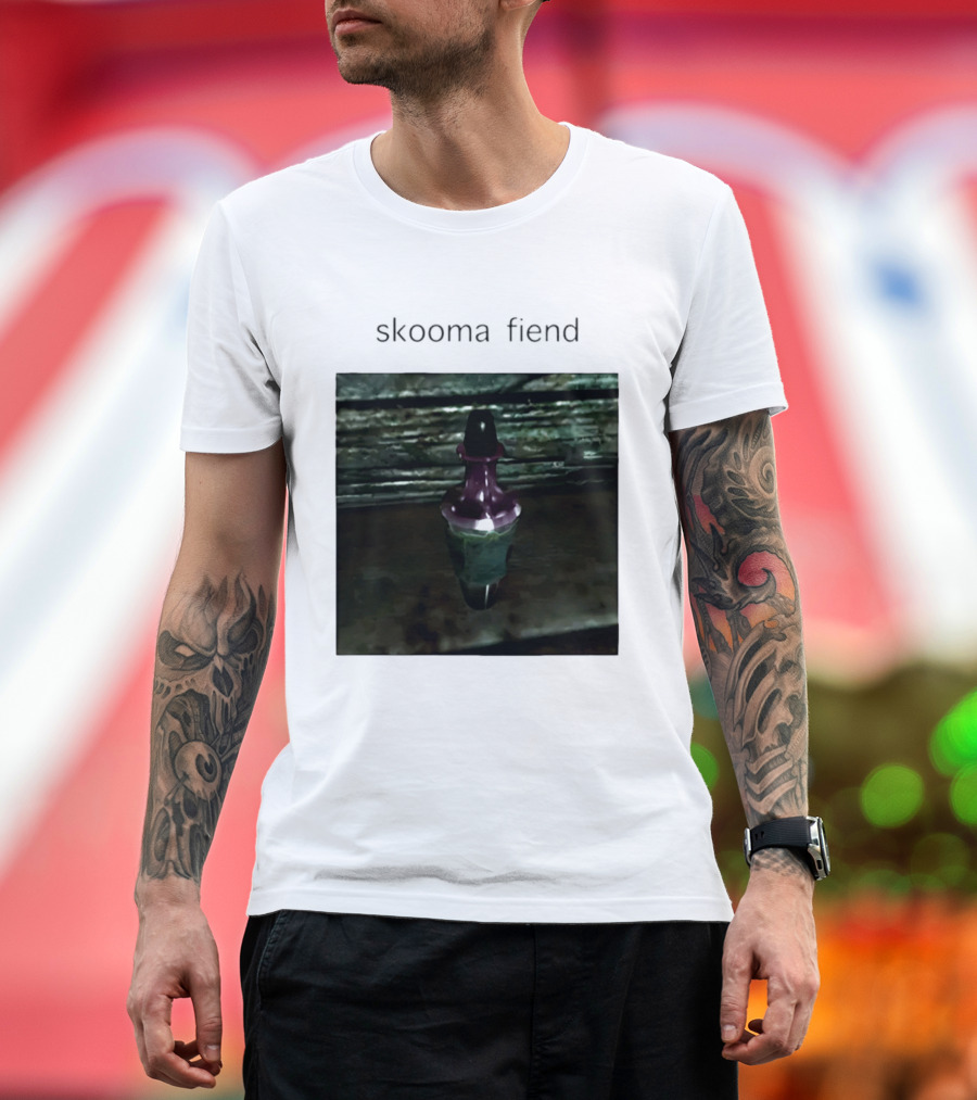 Skooma Fiend Skyrim Potion Character Reference T-Shirt