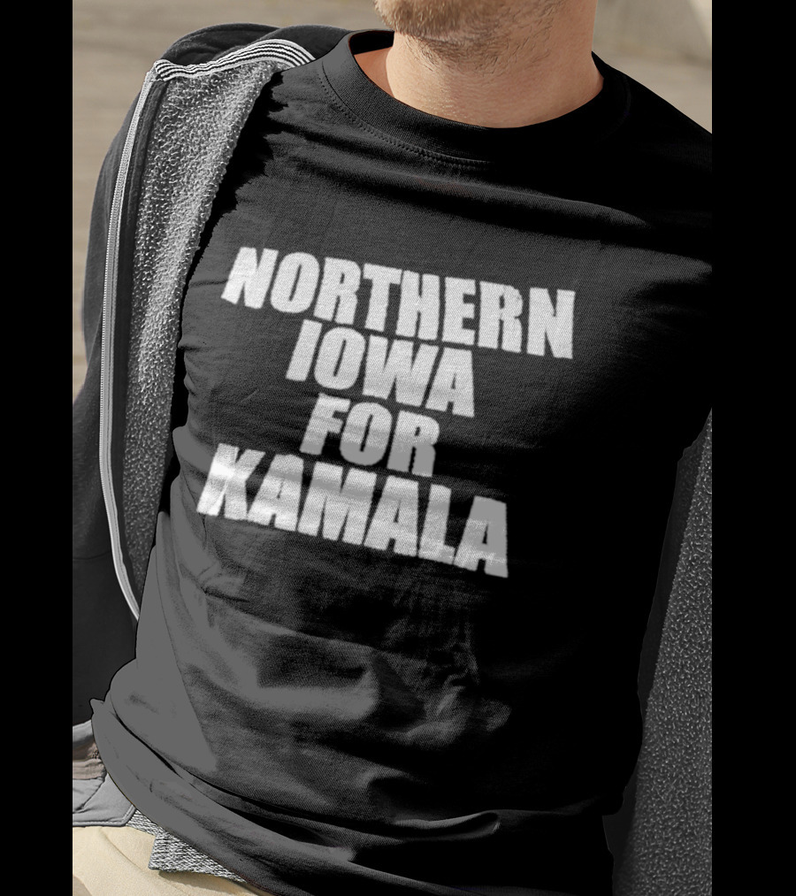 Northern Iowa For Kamala Panthers Supporters T-Shirt