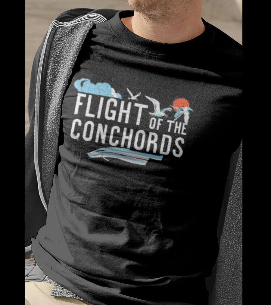 Flight Of The Conchords Tour Los Angeles CA May 9 10 2026 Seagulls Clouds Sun T-Shirt