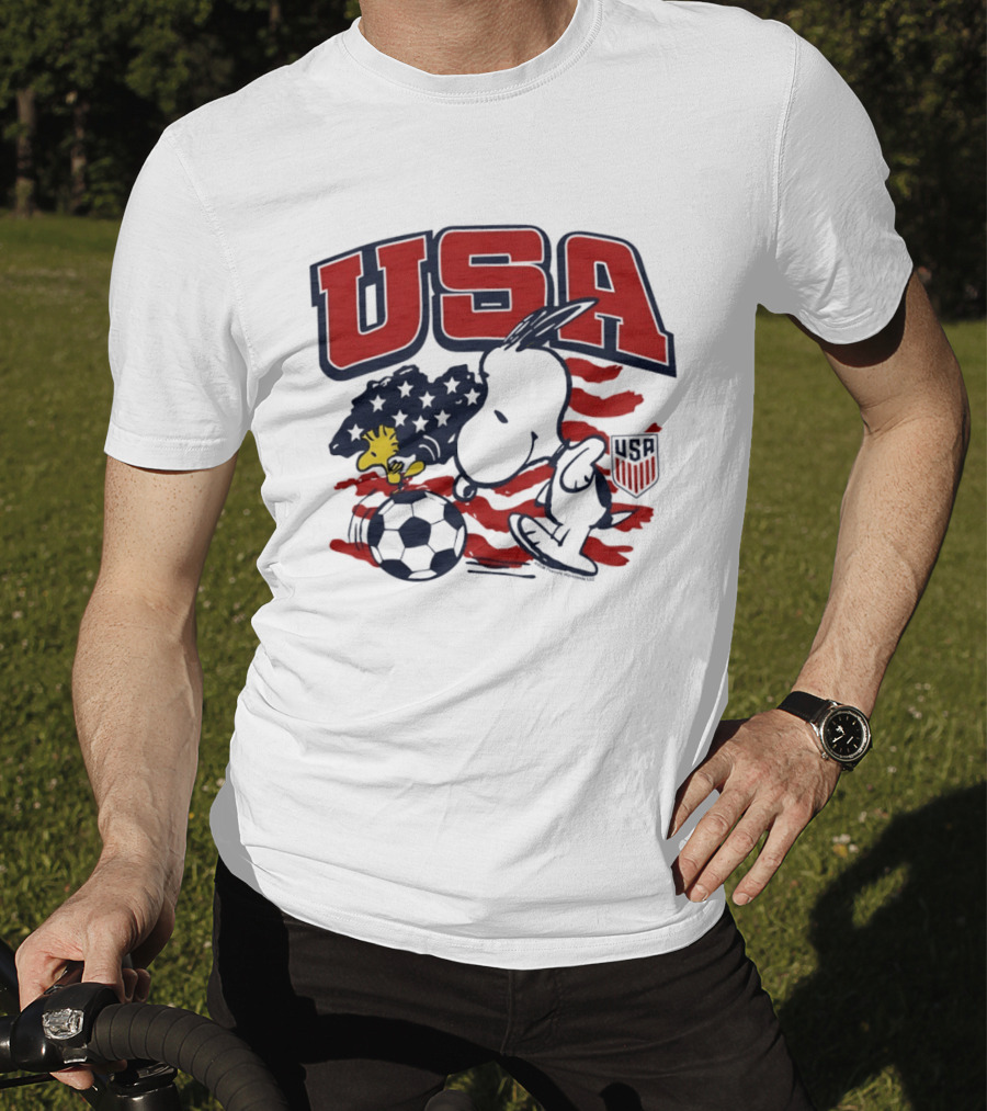 USA Soccer Snoopy And Woodstock Peanuts Characters With American Flag T-Shirt