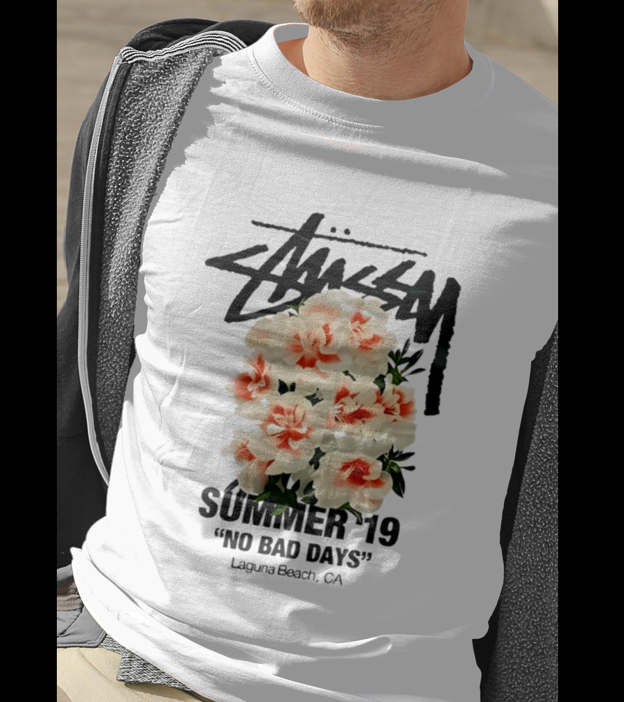 Stussy Summer 19 No Bad Days Floral Laguna Beach CA T-Shirt