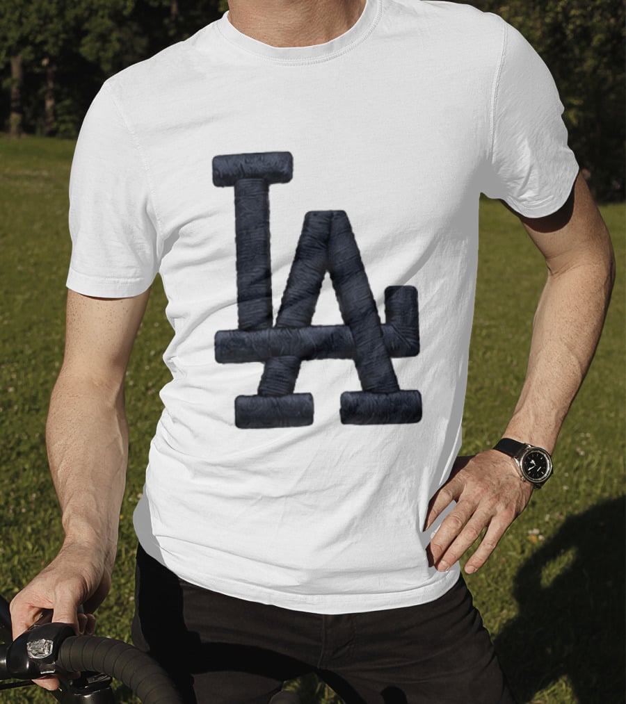 Bruce Dern LA Yarn Hat T-Shirt