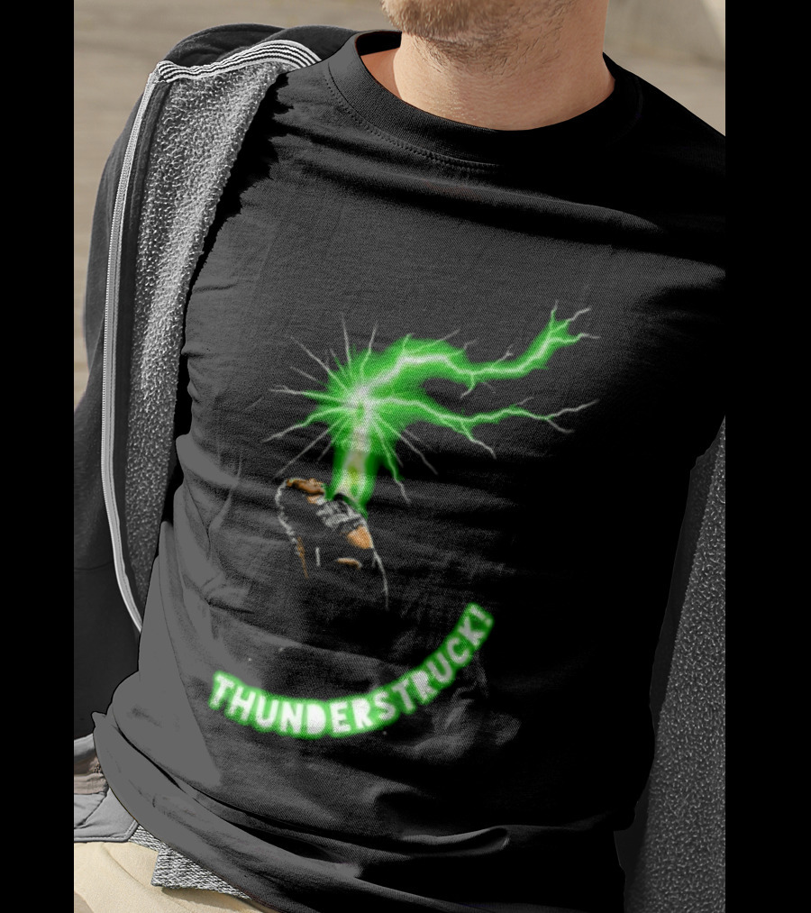 Thunderstruck Green Lightning Female Wrestler Power Burst T-Shirt