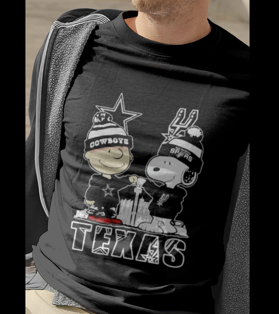Snoopy And Charlie Brown Cowboys Spurs Texas Skyline T-Shirt