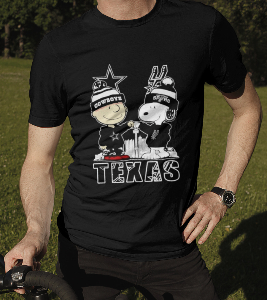 Snoopy And Charlie Brown Cowboys Spurs Texas Skyline T-Shirt