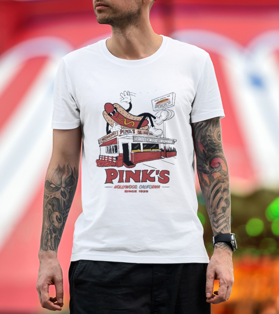 Pink's Hollywood Hot Dogs Established 1939 Iconic Street Scene T-Shirt