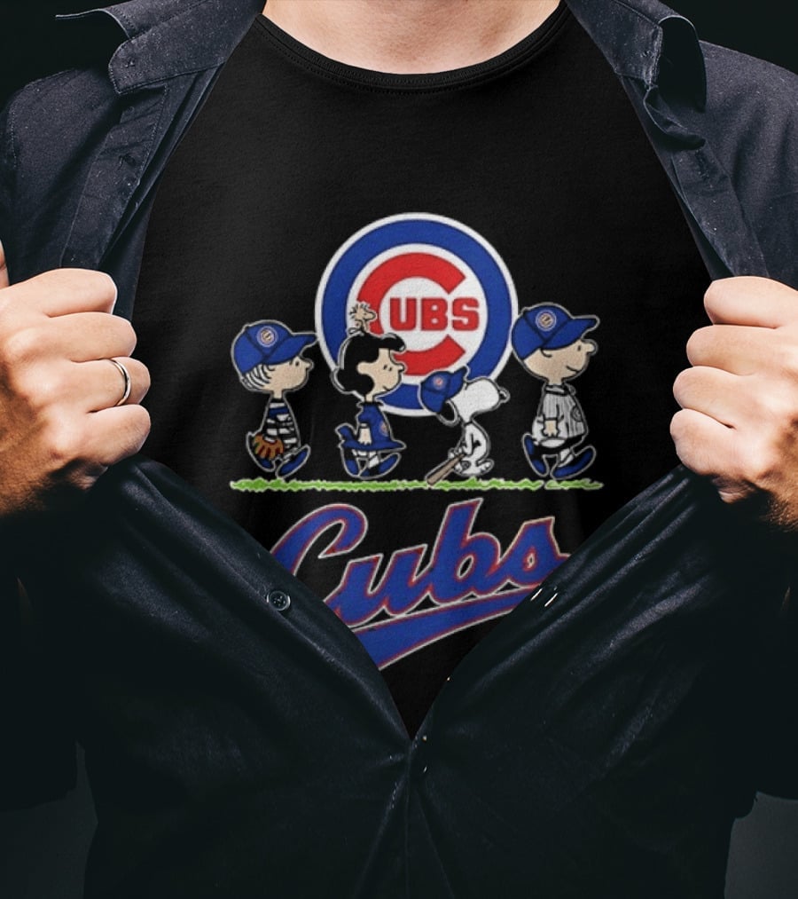 Snoopy Charlie Brown Linus Lucy Chicago Cubs 2026 T-Shirt