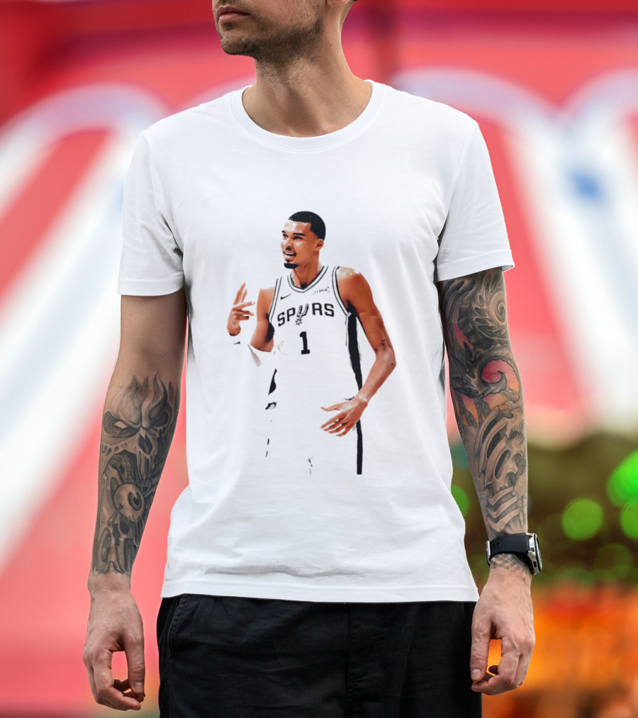 Victor Wembanyama Spurs Number 1 Rock Hand Gesture T-Shirt