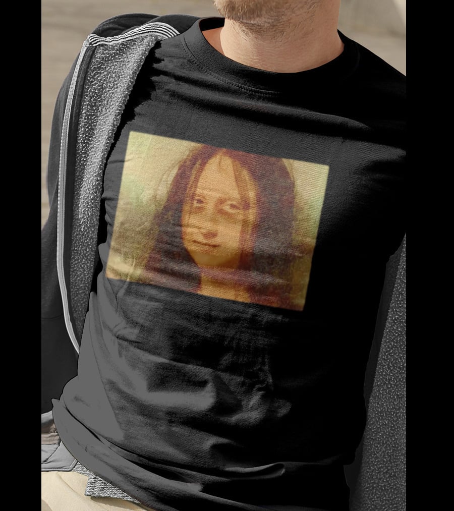 Mona Lisa Messy Hair Meme Remake T-Shirt