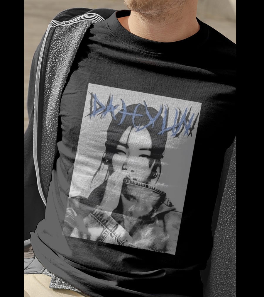 DAHYUN Photo Blue Text Style Black And White Image T-Shirt