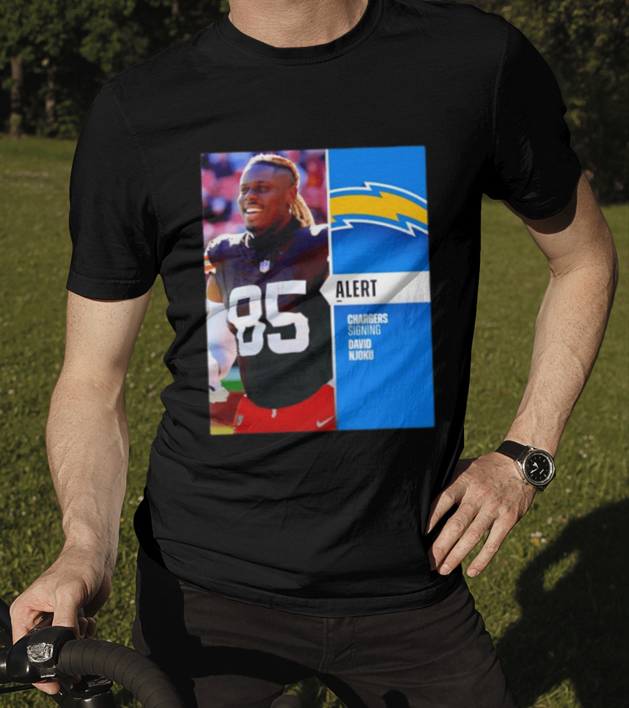 Alert Chargers Signing David Njoku Player 85 T-Shirt