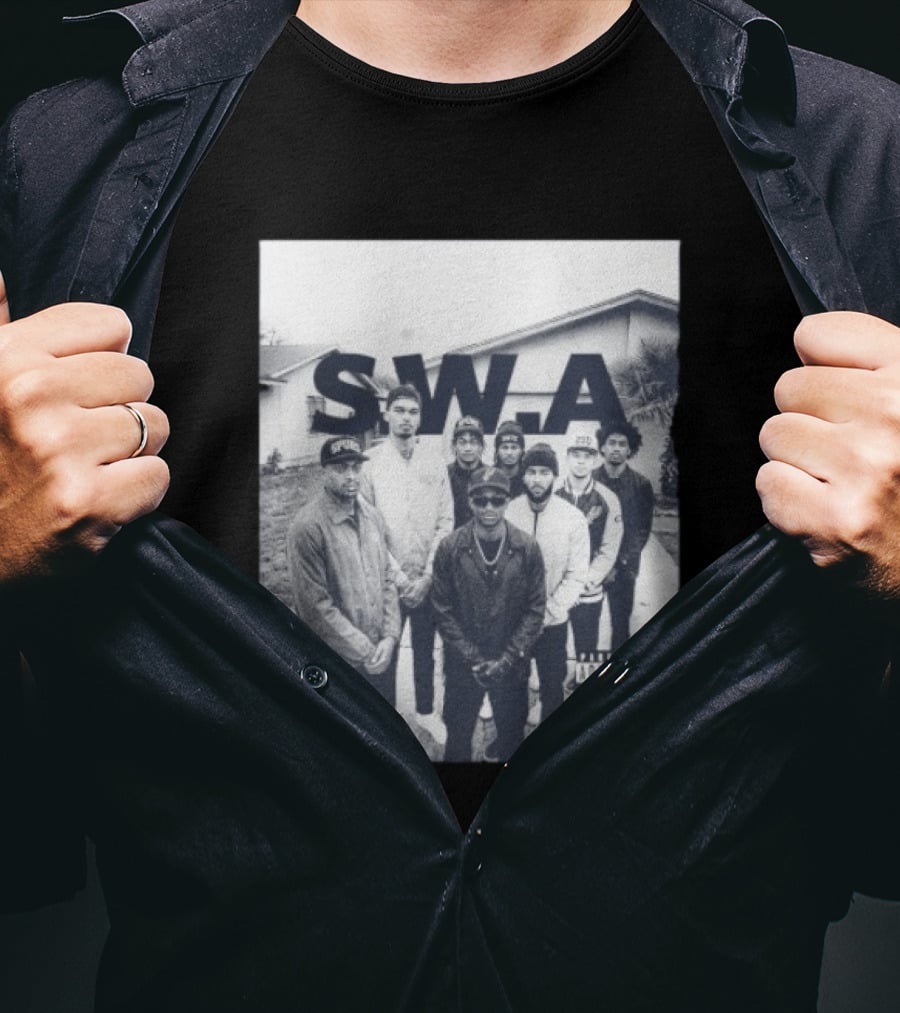 S.W.A San Antonio Spurs NBA Team Photo Iconic Streetwear T-Shirt
