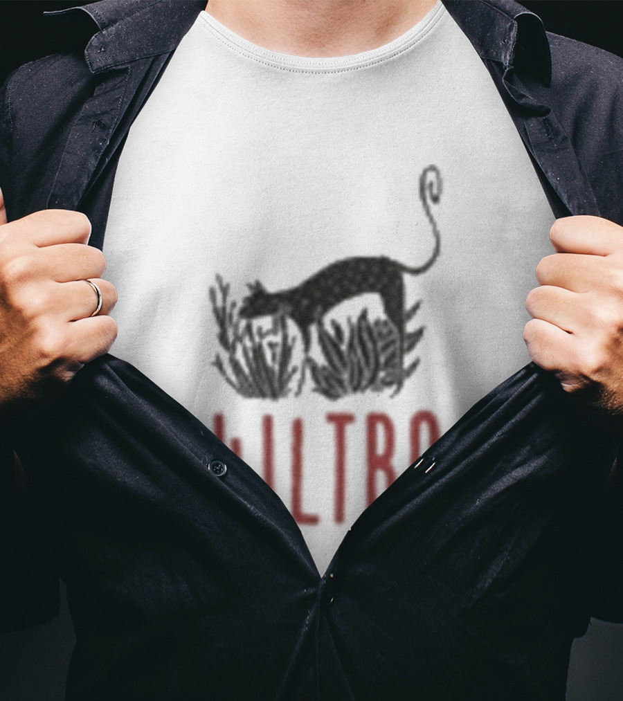 Kiltro Wolf Dog Text With Stylized Canine T-Shirt
