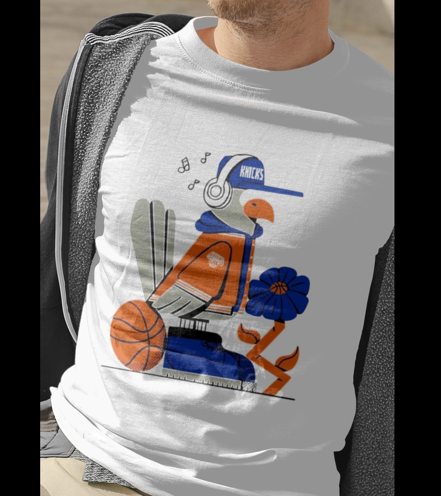 New York Knicks Go Go Go Bird With Cap And Basketball T-Shirt