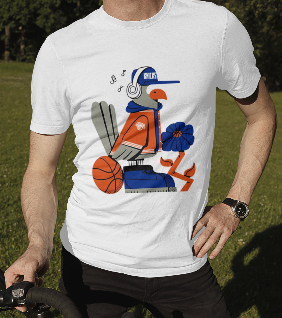 New York Knicks Bird Cap Headphones Basketball Flower T-Shirt