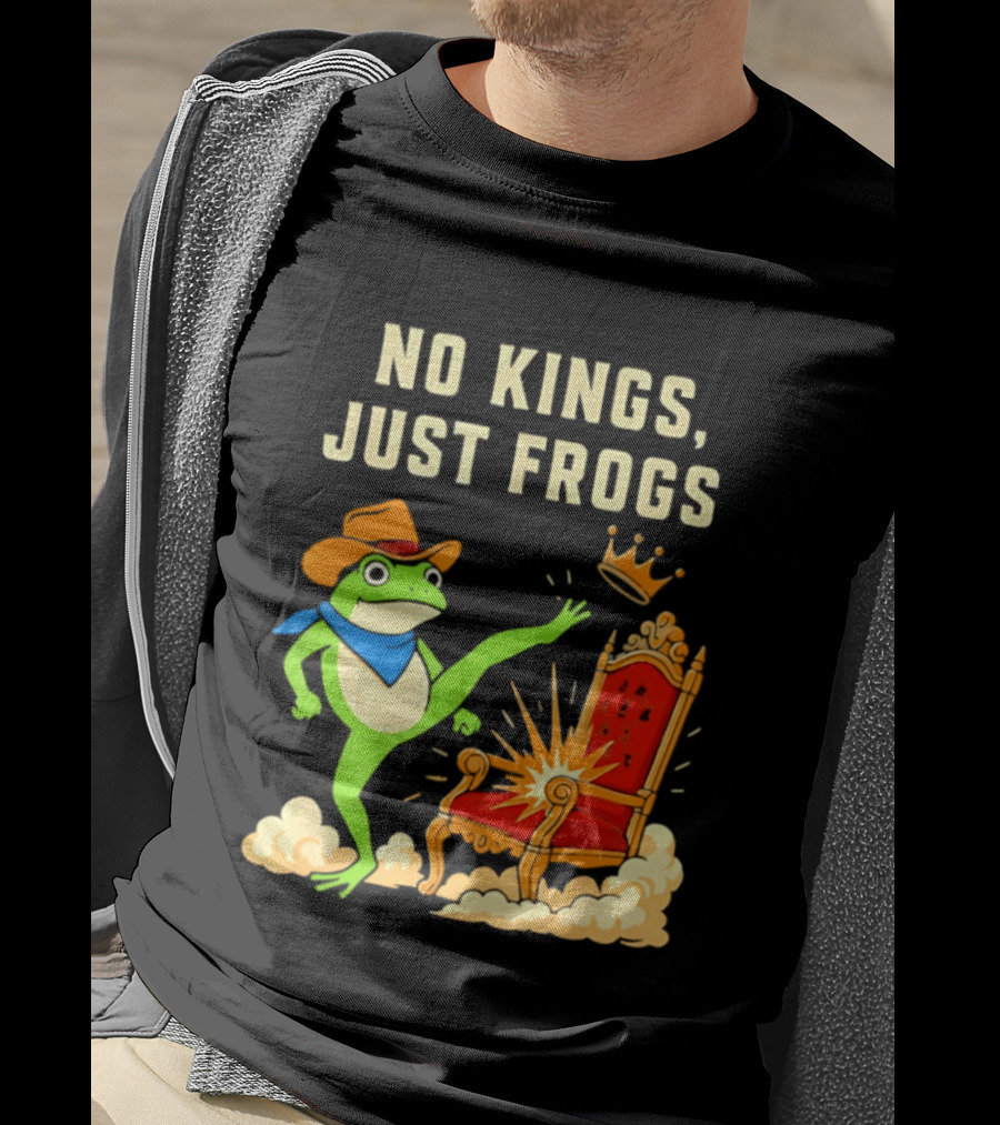 No Kings Just Frogs Portland Cowboy Frog Kicking Crown From Throne T-Shirt