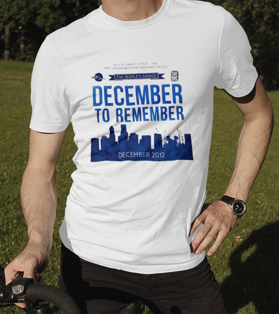 9.43 Alternative Portland Widmer Brothers Brewing December To Remember 2012 T-Shirt