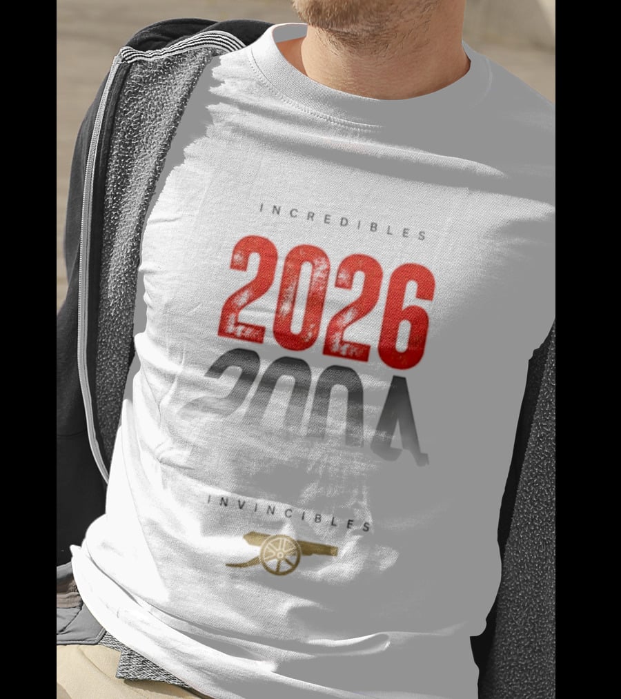 Incredibles 2026 Invincibles 2004 Arsenal FC Cannon T-Shirt