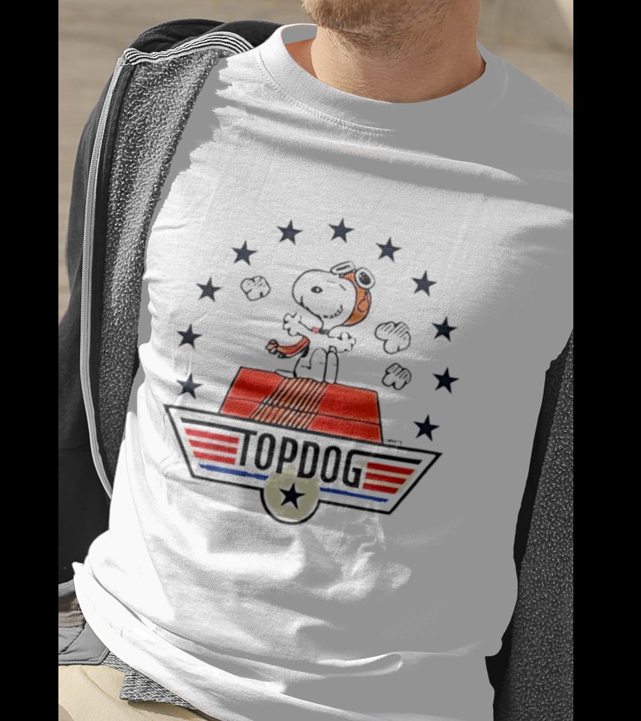 Snoopy Top Dog Stars Aviator Scarf And Goggles T-Shirt