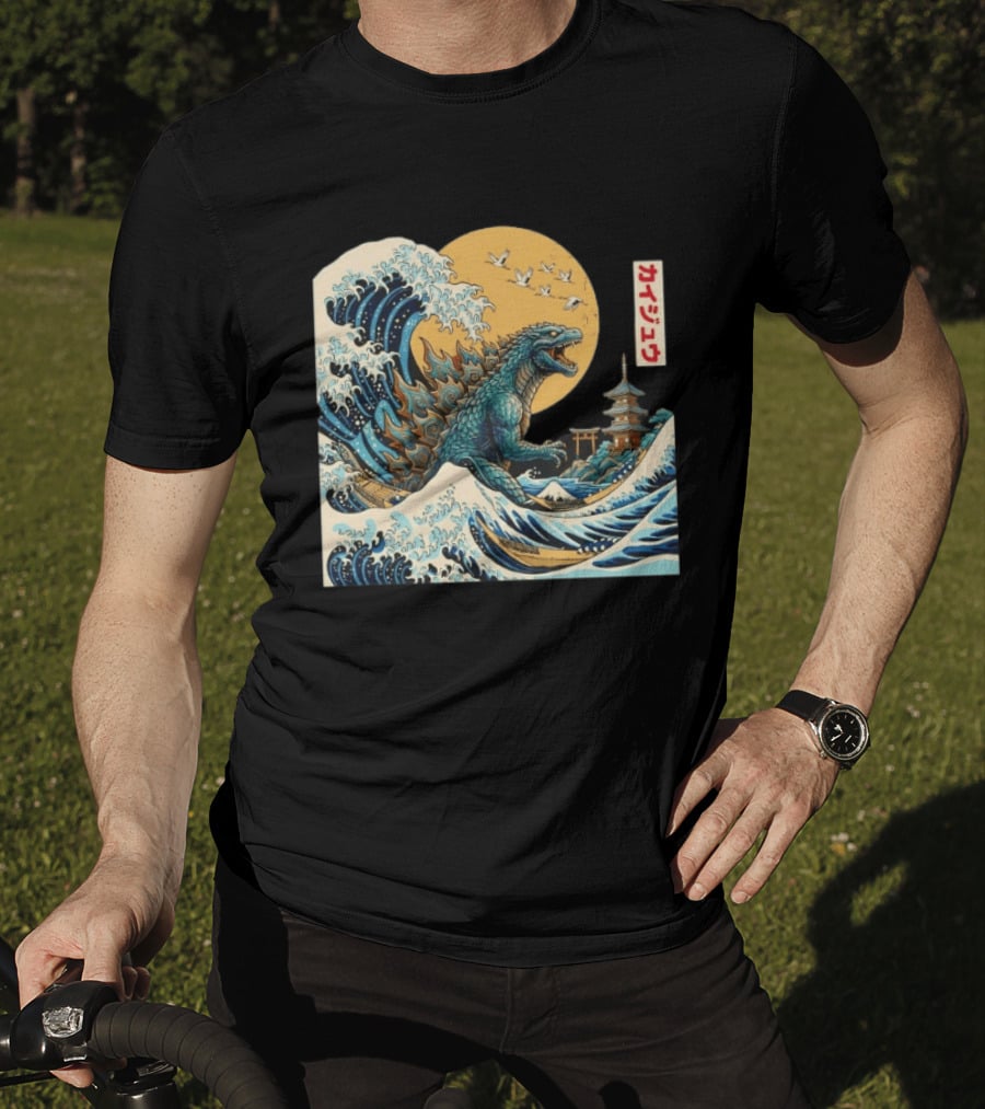 Kaiju Wave Monster Japanese Kawaki Kanji Pagoda Ukiyo E T-Shirt