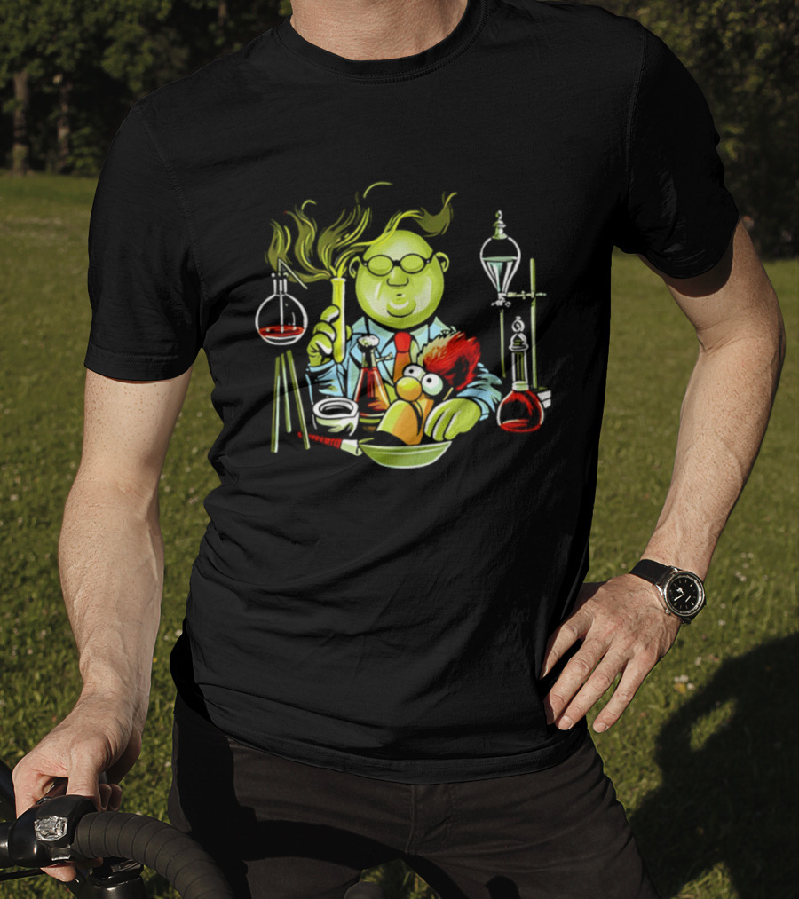 Dr Bunsen Honeydew And Beaker With Re Animator Science Lab Experiment T-Shirt