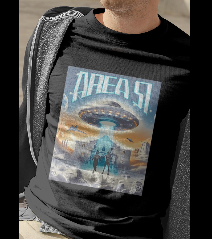 Area 51 UFO Abduction Scene With BCSA Aliens T-Shirt