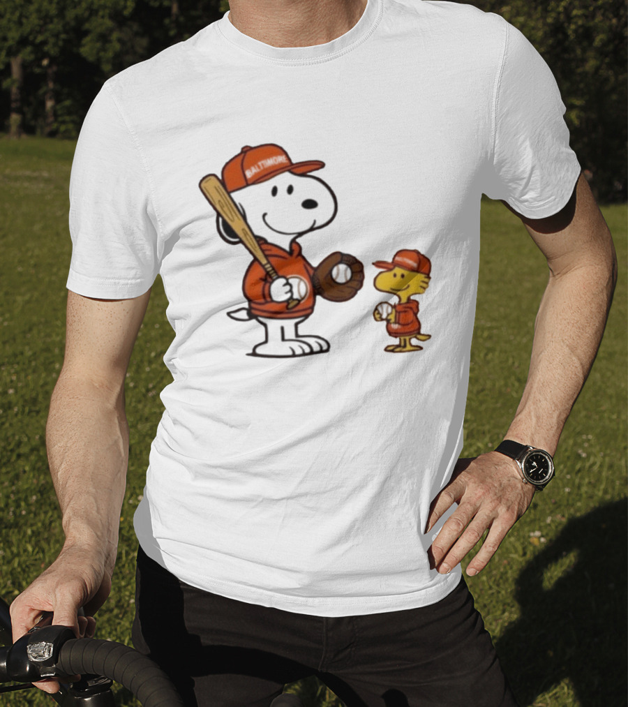 Snoopy Woodstock Baseball Baltimore Orioles Fan Gear T-Shirt
