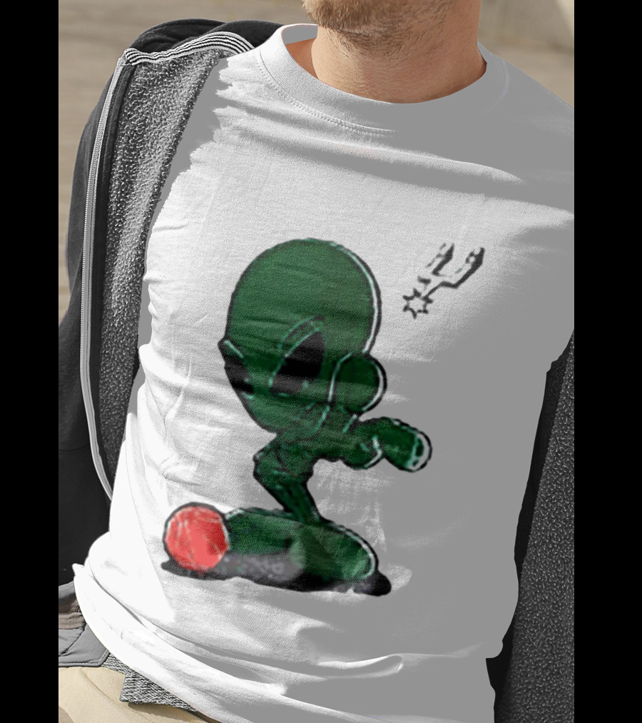 San Antonio Spurs Alien Basketball Dribble T-Shirt