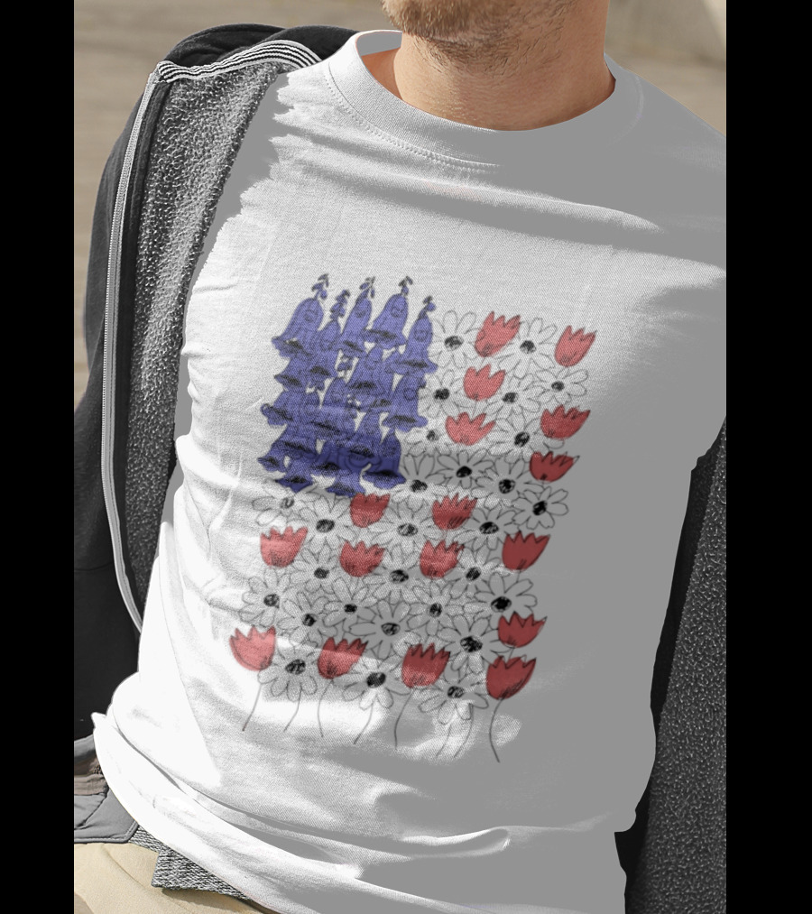 Fourth Of July Foxglove Daisy Tulip Subtle F Trump USA 250 Birthday T-Shirt