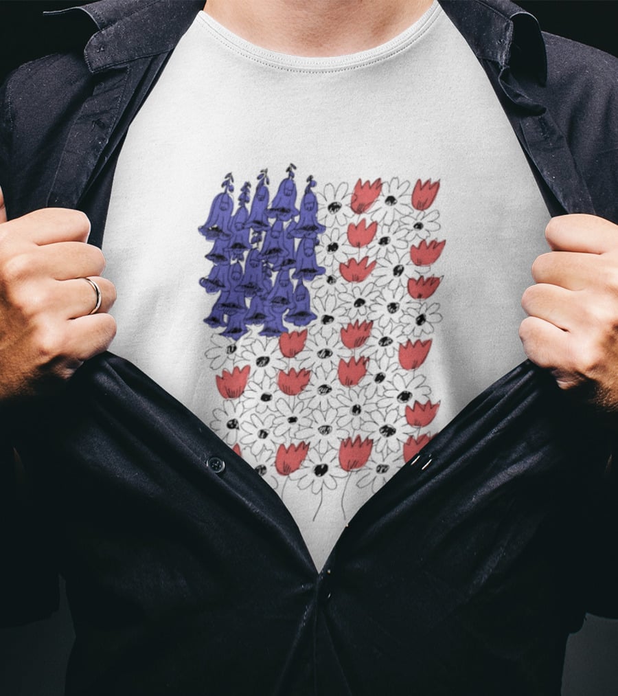 Fourth Of July Foxglove Daisy Tulip Subtle F Trump USA 250 Birthday T-Shirt