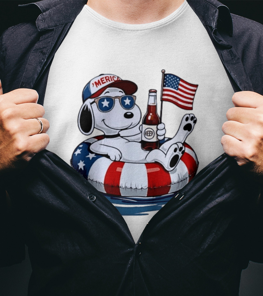 Snoopy Patriotic American Flag Beer Floaty Relaxing T-Shirt