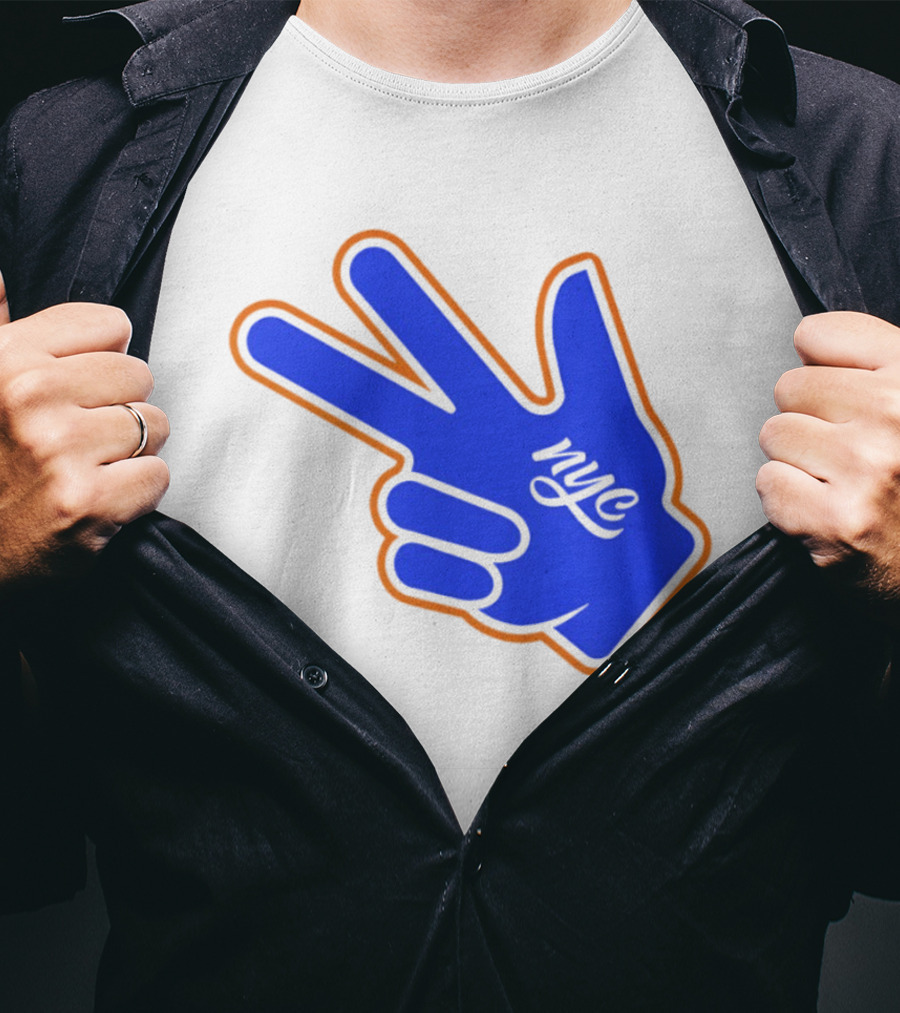 New York Knicks NYC Basketball Peace Sign Three Pointer T-Shirt
