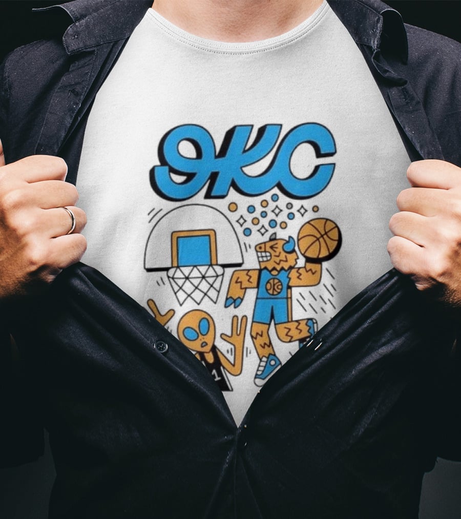 OKC Thunder Rumble Dunk Alien Basketball T-Shirt