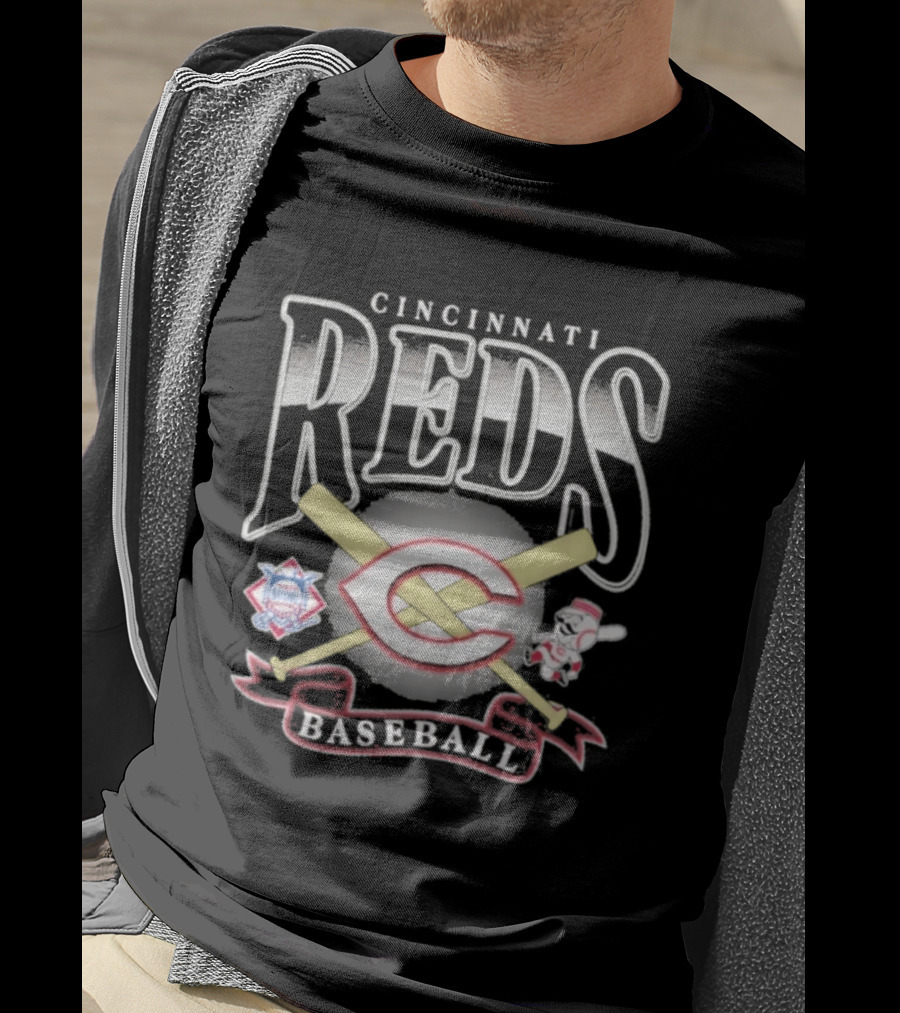 Cincinnati Reds Baseball Crossed Bats Mascot Chrometown Collection T-Shirt