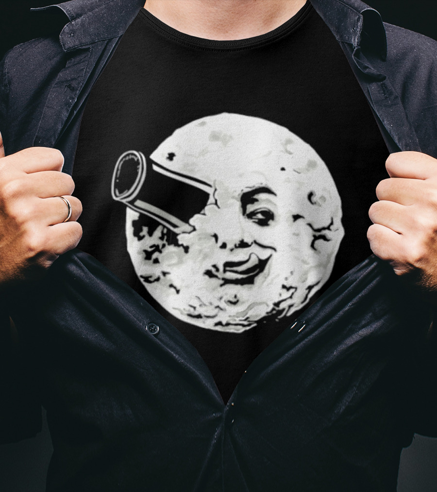 A Creamy Trip To The Moon Face Icon Rocket Classic Vintage Movie Scene T-Shirt